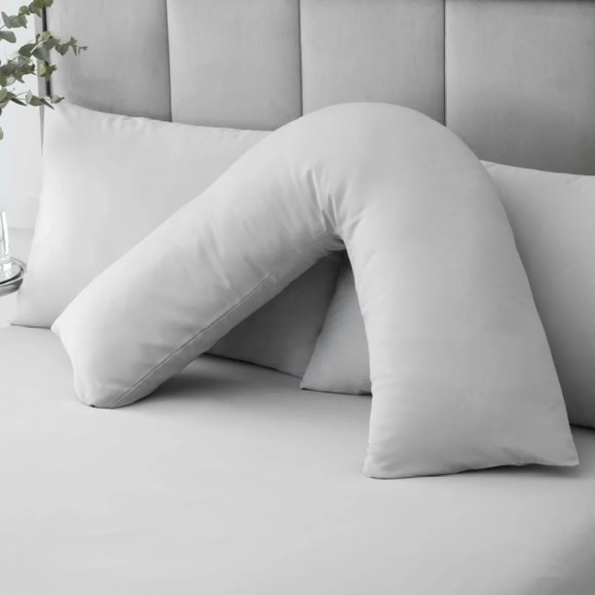 Hotel 230 Thread Count Cotton Sateen V-Shape Pillowcase Silver – image 1
