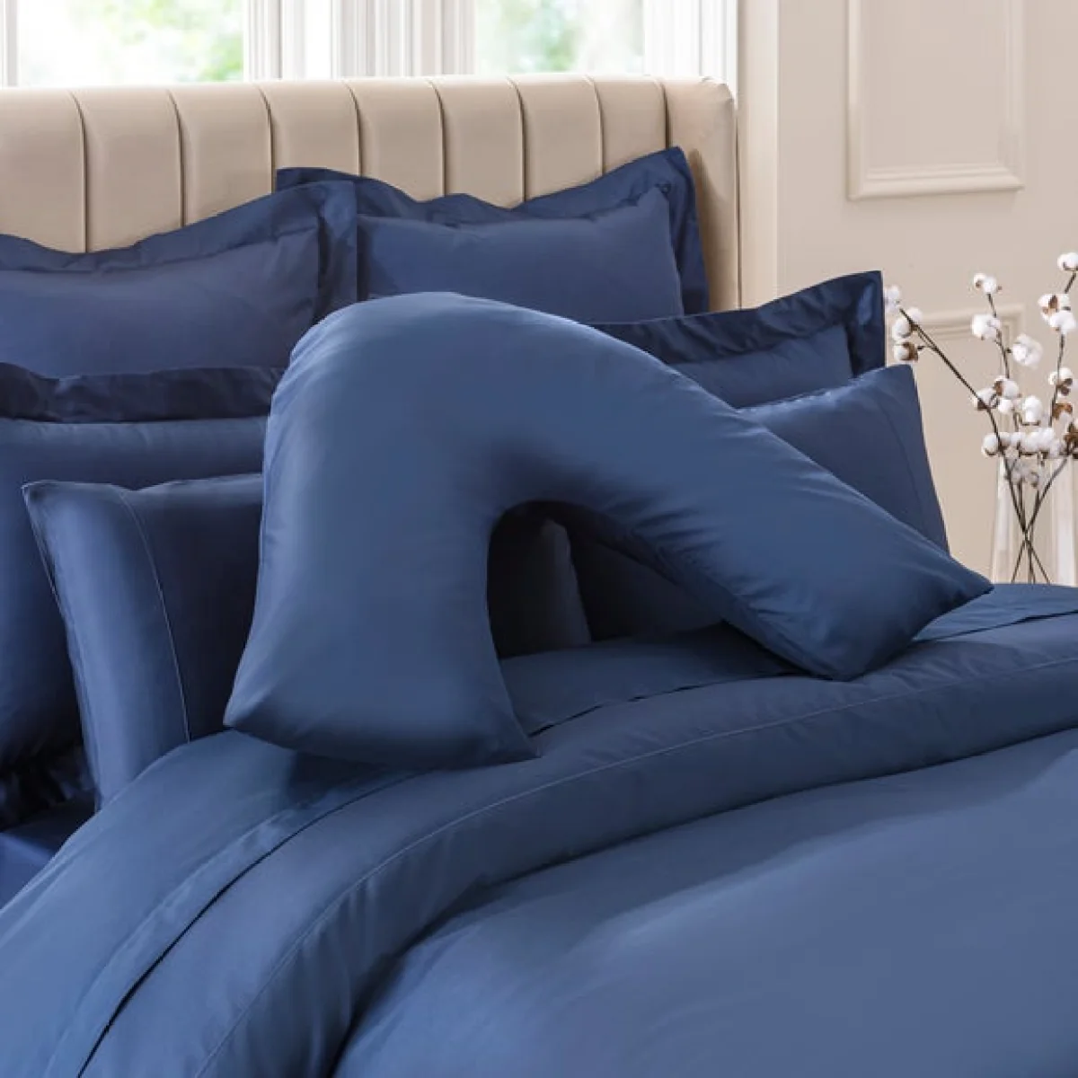 Dorma 300 Thread Count 100% Cotton Sateen Plain V-Shaped Pillowcase Mauve – image 2