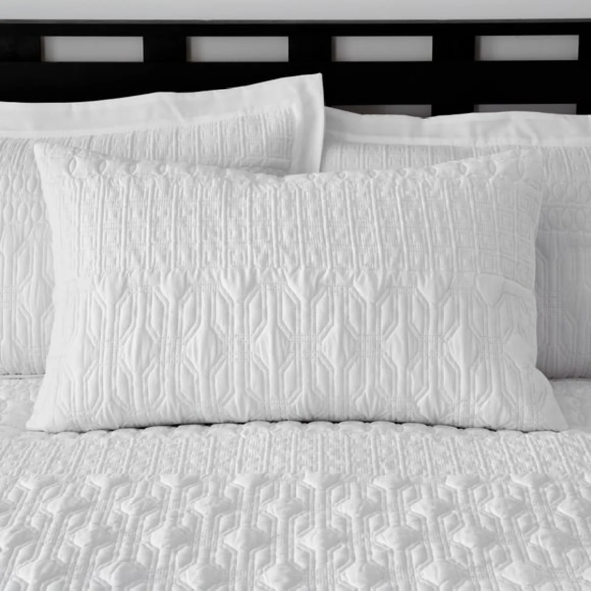Billie White Standard Pillowcase Pair White – image 1