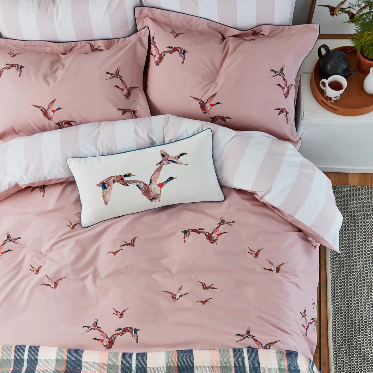 Joules Flying Mallards 100% Cotton Housewife Pillowcase Pair Pink and White – image 3