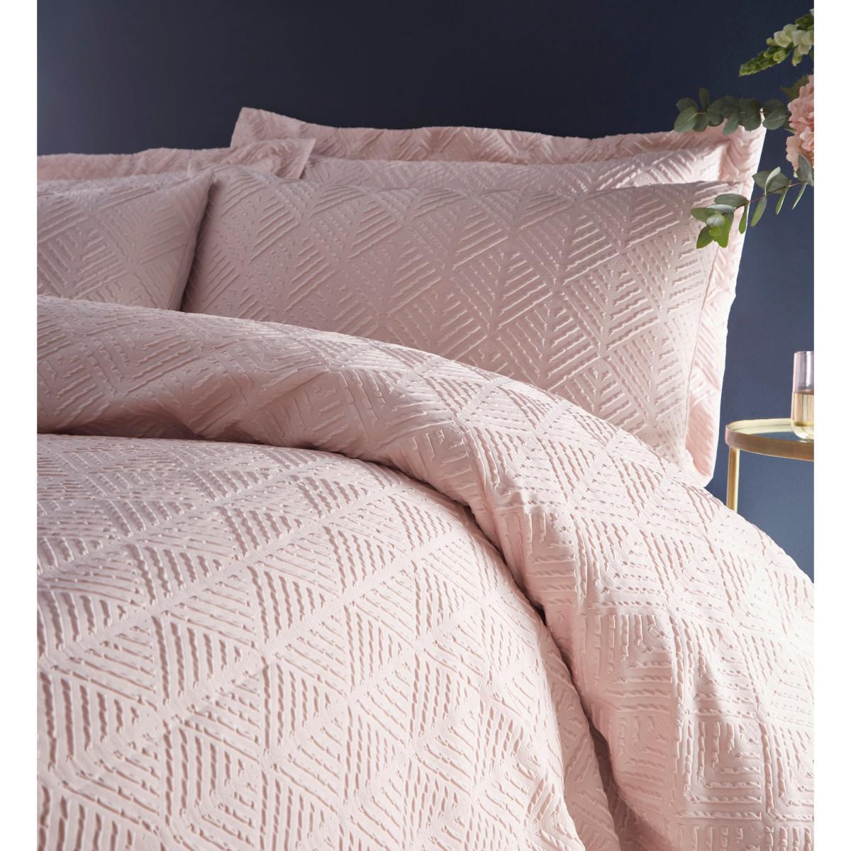 Parisa Geometric Blush Oxford Pillowcase Blush (Pink) – image 3