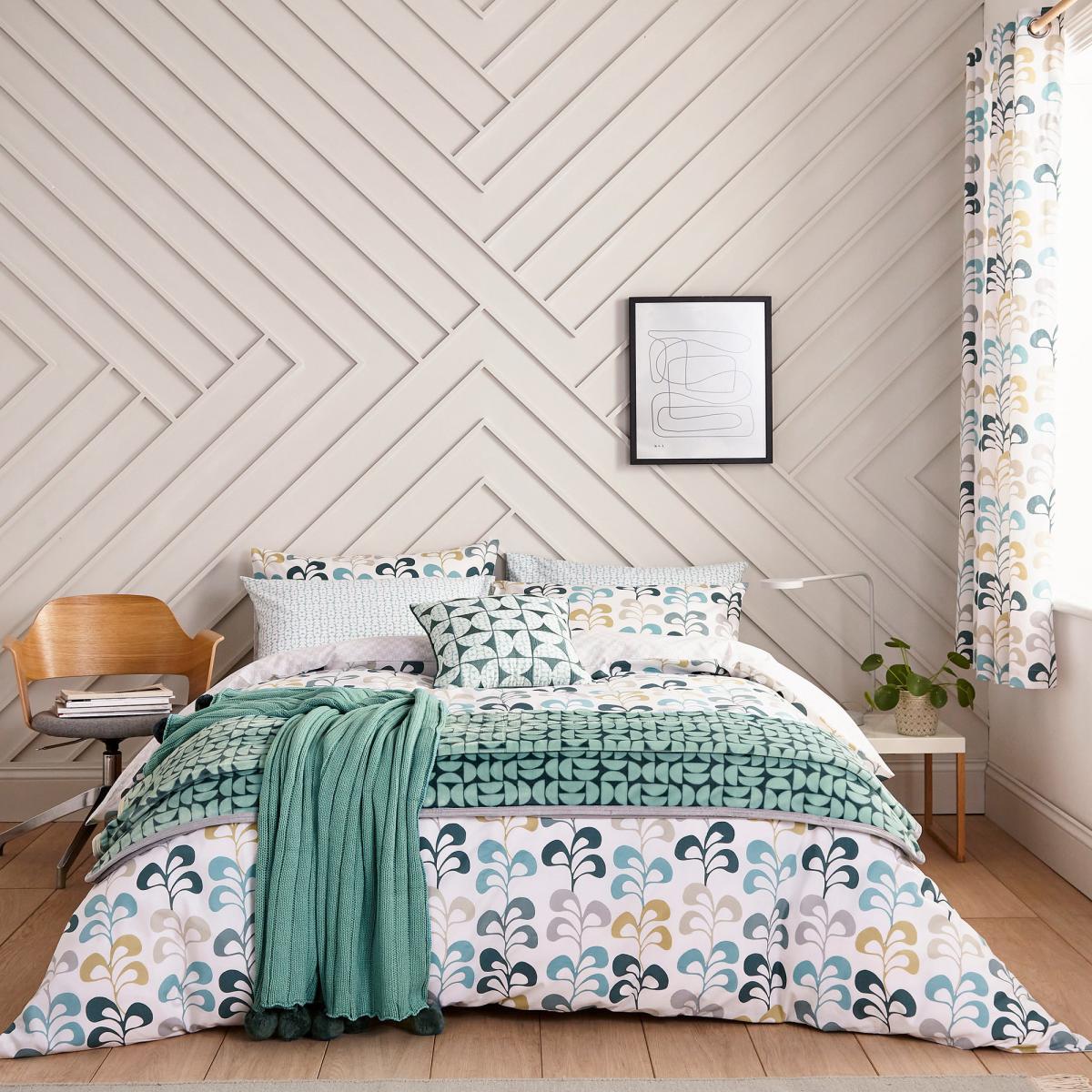 Helena Springfield Liv Tolka Teal Housewife Pillowcase Pair Teal (Blue) – image 3
