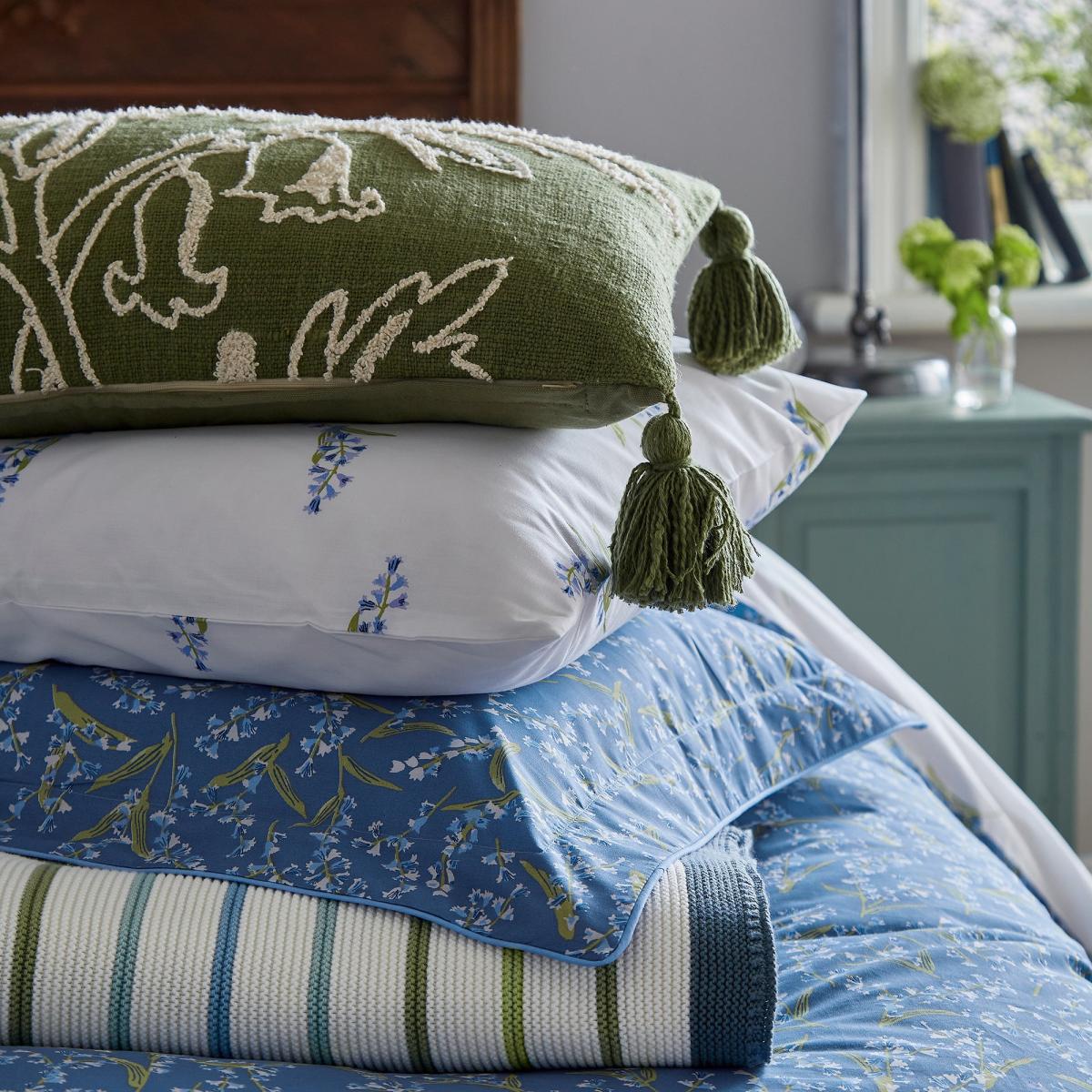 Joules Bluebell Ditsy Blue 100% Cotton Standard Pillowcase Pair Blue – image 2
