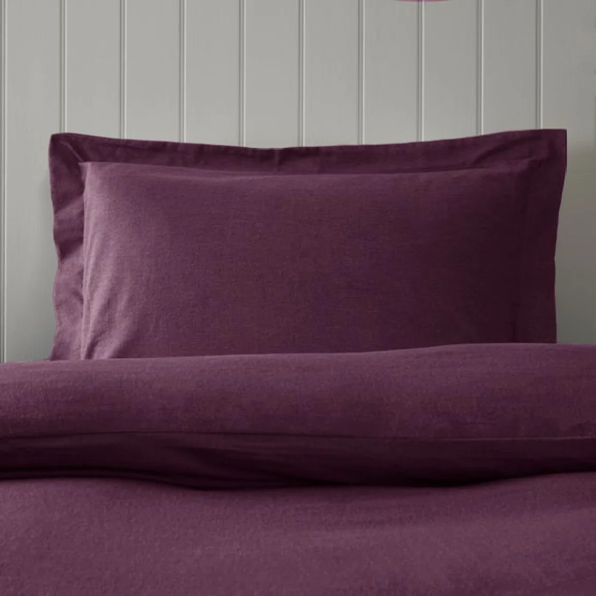 Soft & Cosy Luxury Brushed Cotton Oxford Pillowcase Purple – image 1