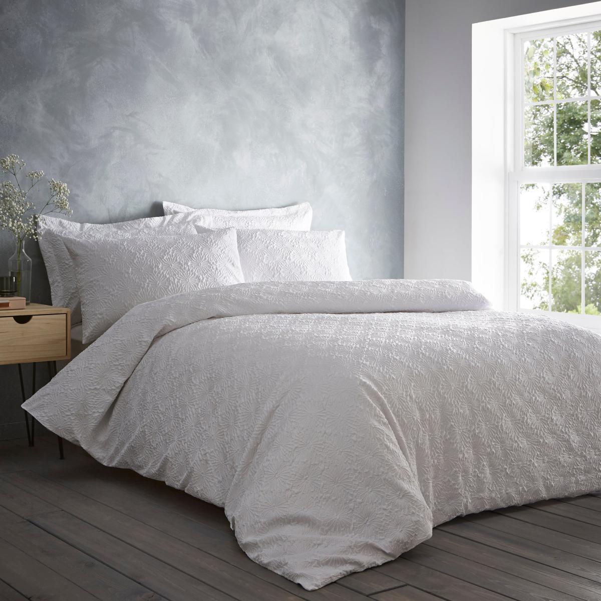 Astra Textured White Oxford Pillowcase White – image 3
