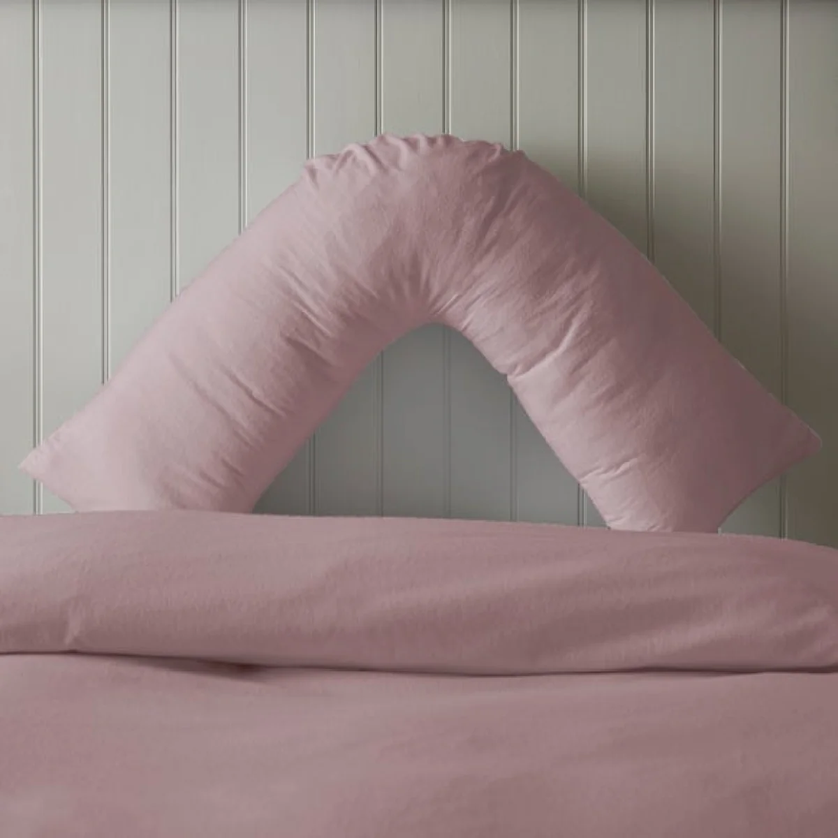 Soft & Cosy Luxury Brushed Cotton V-Shape Pillowcase Pink – image 1
