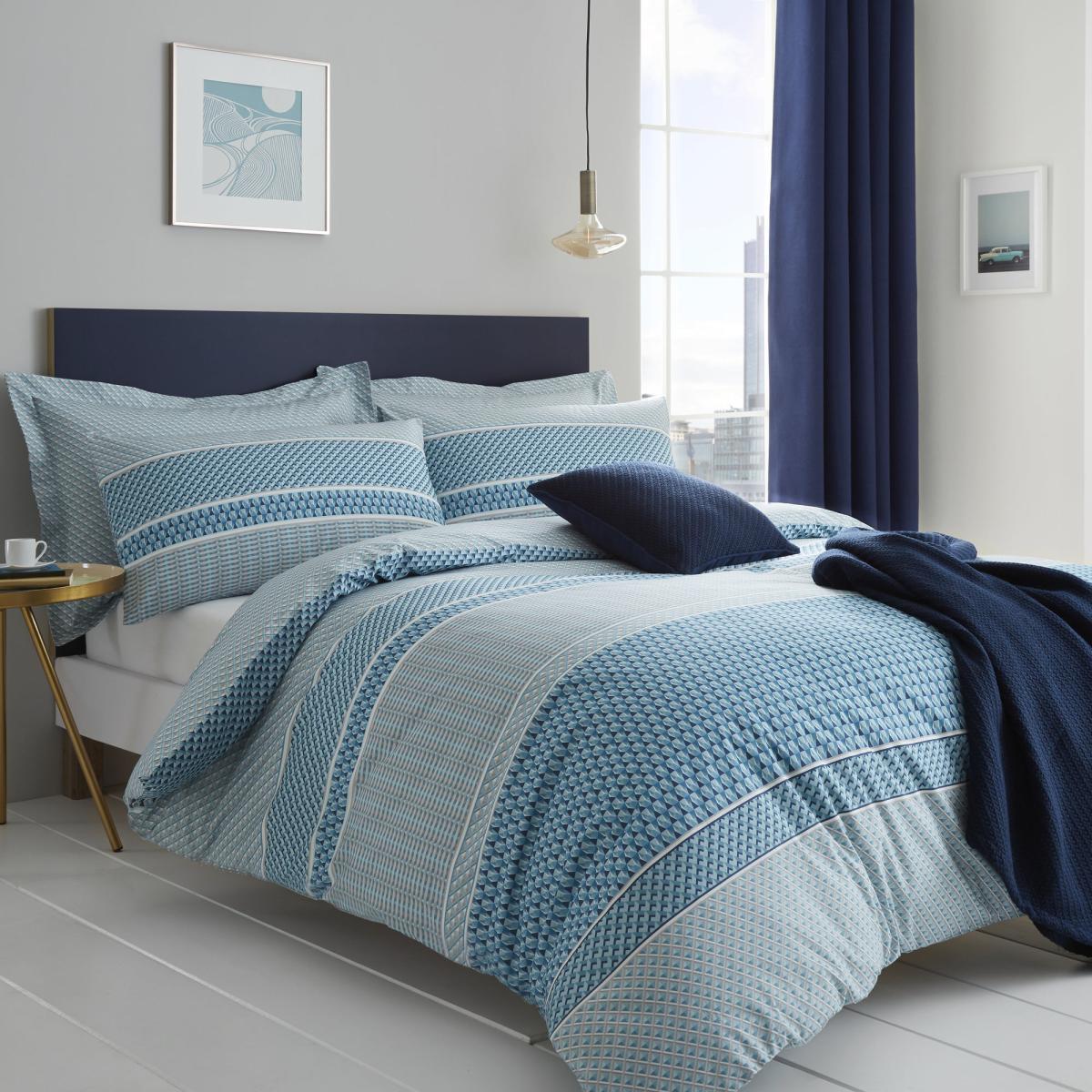 Miami Blue Oxford Pillowcase Blue – image 3