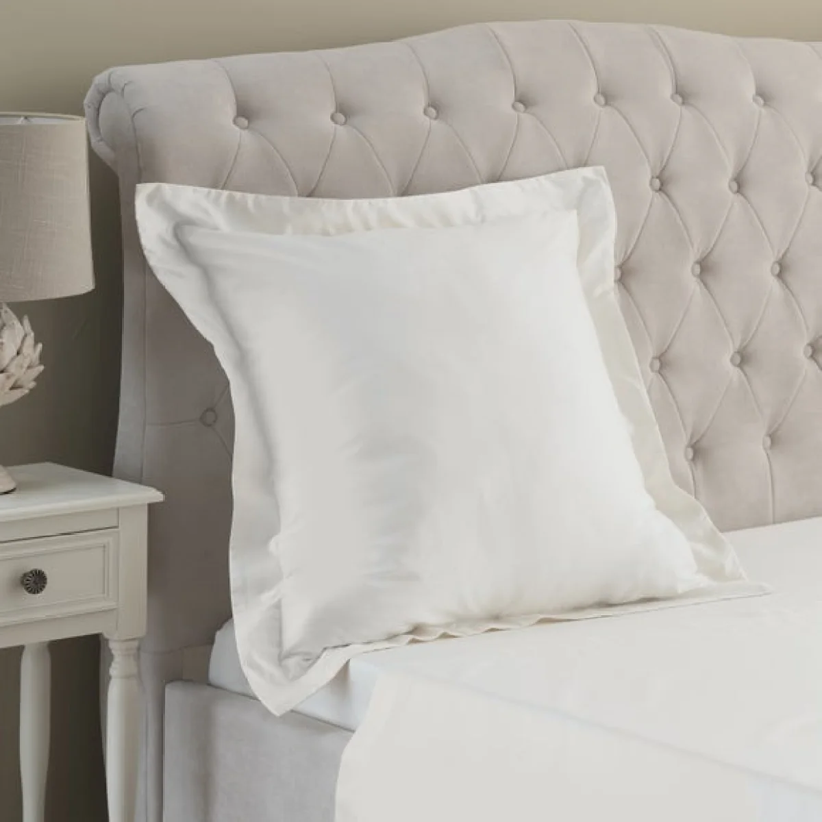 Dorma Classic Cotton Sateen Continental Pillowcase – image 2