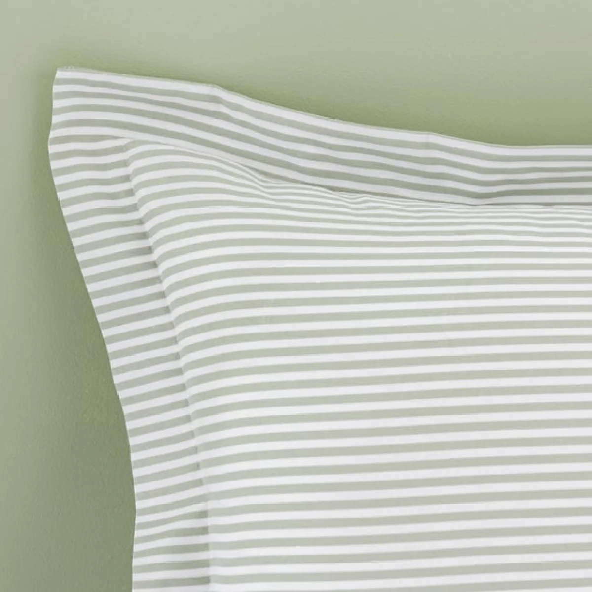 Khai Stripe Sage Oxford Pillowcase Sage (Green) – image 2