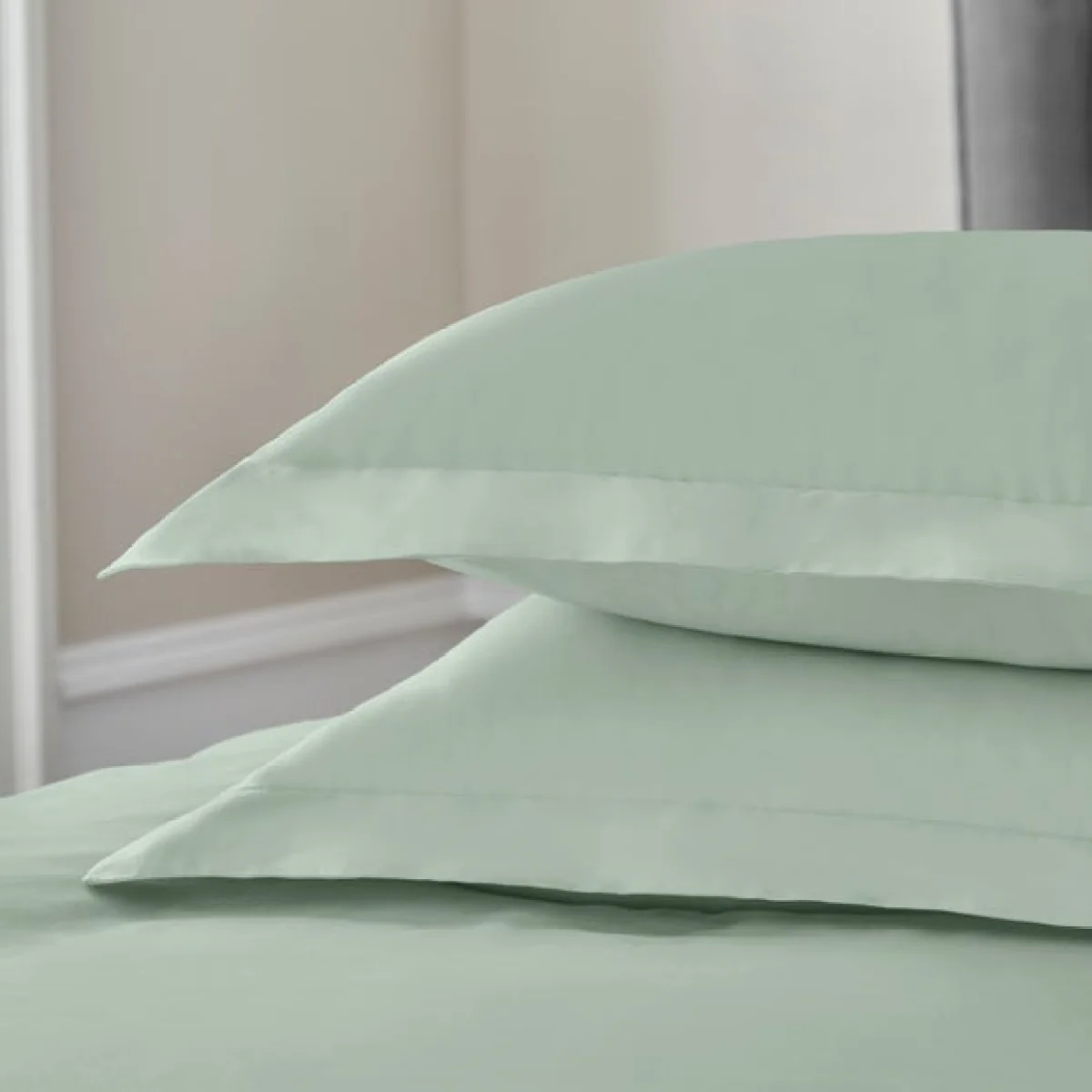 Dorma Egyptian Cotton 400 Thread Count Percale Continental Pillowcase Light Green – image 3