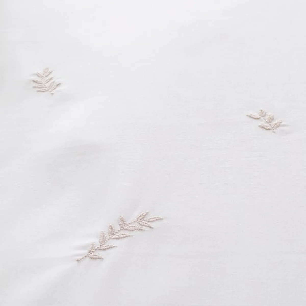 Anna Sprig Embroidery 100% Cotton Oxford Pillowcase – image 3