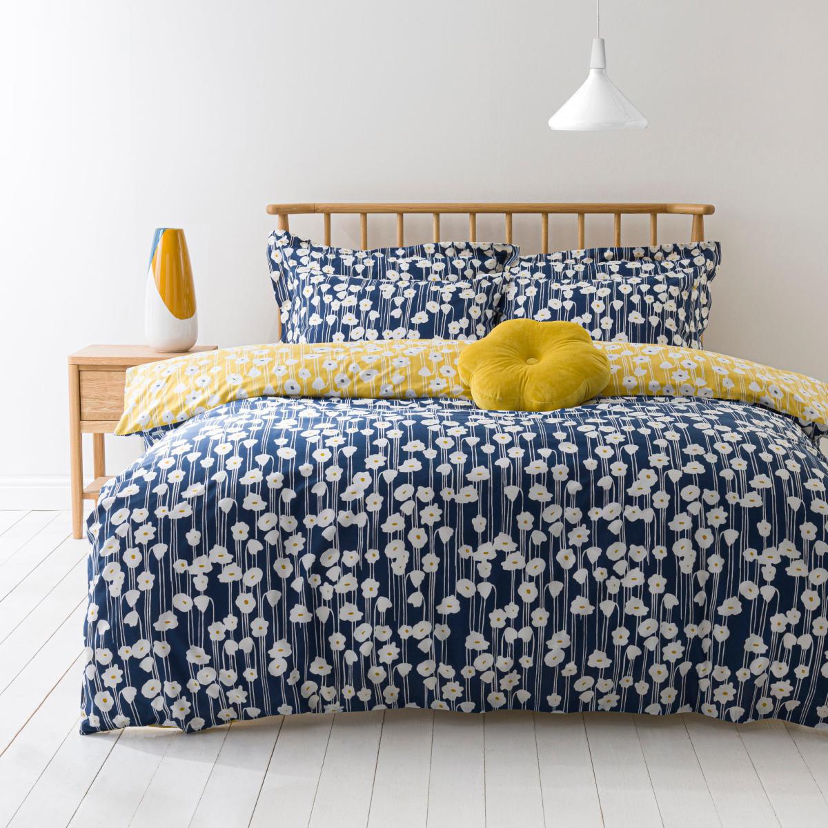 Elements Margo Navy Oxford Pillowcase Navy Blue and White – image 2