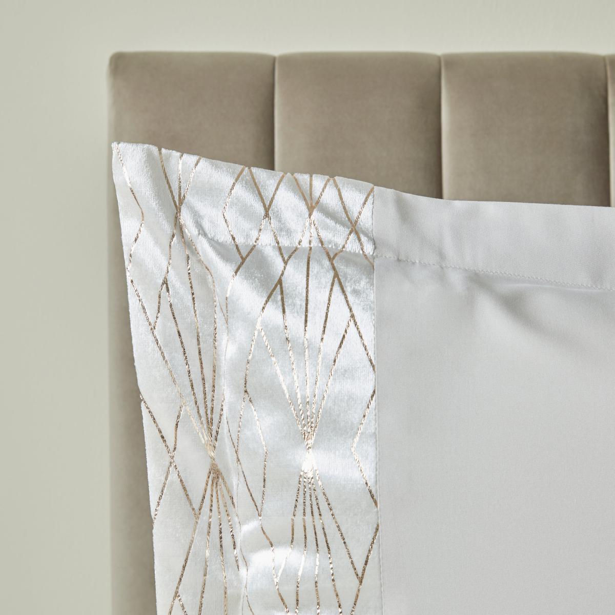 Harlow Champagne Oxford Pillowcase Champagne – image 2
