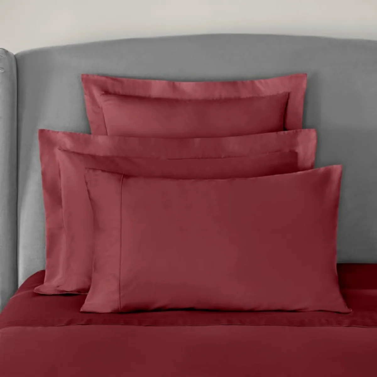 Dorma Egyptian Cotton 400 Thread Count Percale Continental Pillowcase Dark Red – image 4