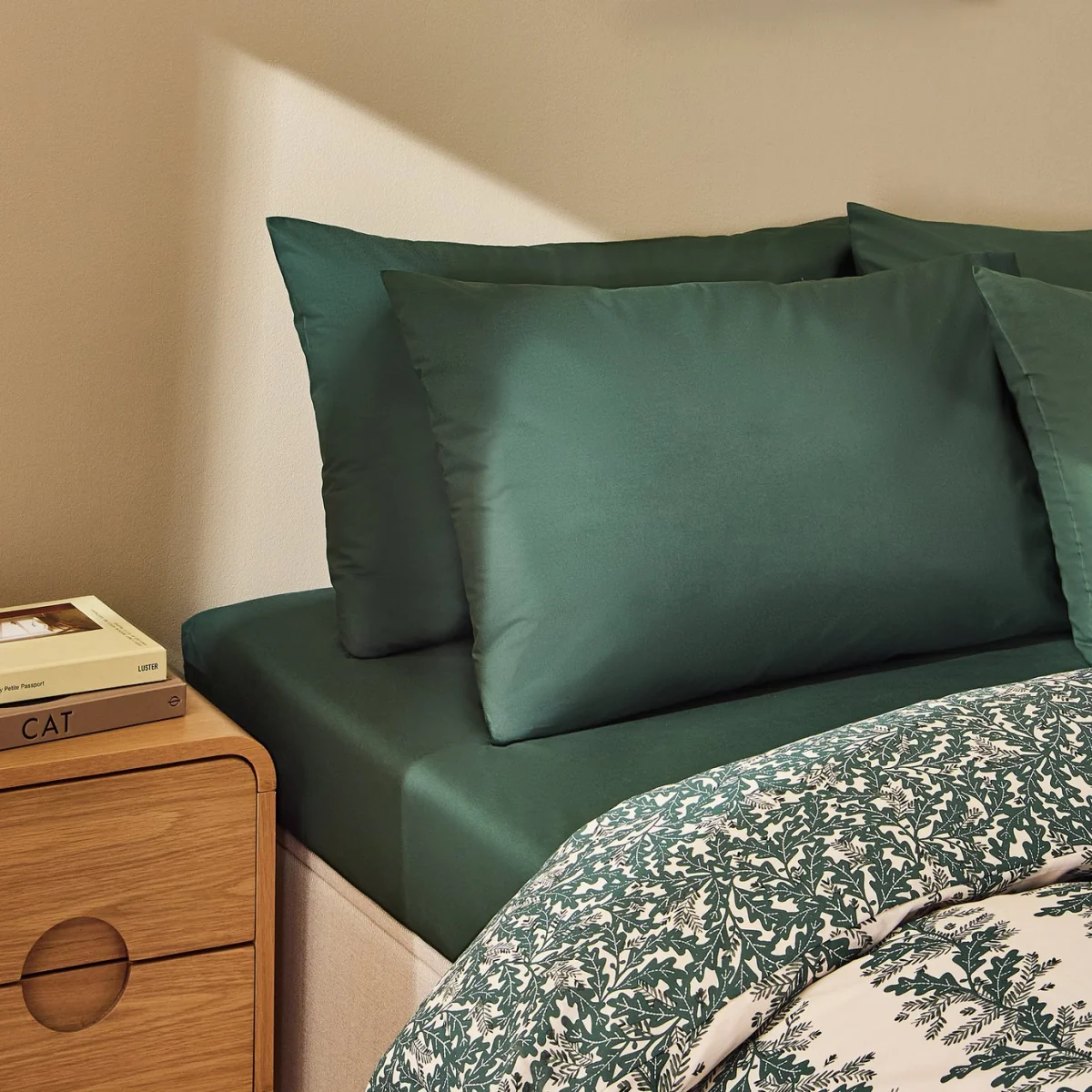 Habitat Cotton 200 TC Plain Forest Green Pillowcase Pair – image 2