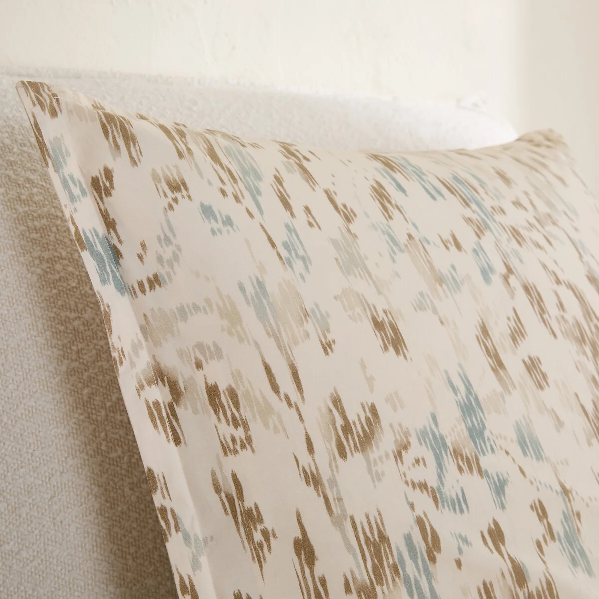 Lineas Washed Cotton Percale Pillowcase – image 3