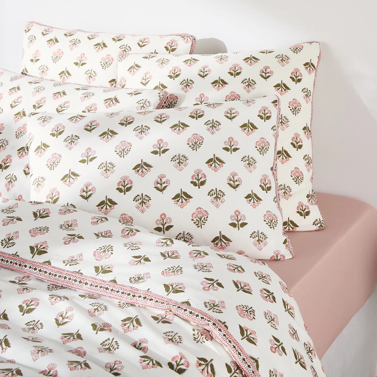 Vandi Ecru Floral Print Washed Cotton Pillowcase – image 3