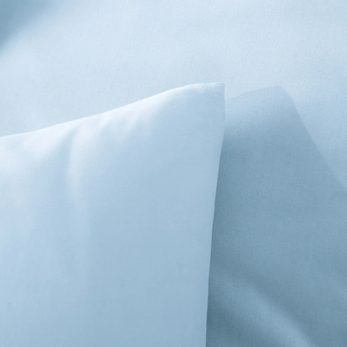 Scenario Plain Cotton Percale 200 Thread Count Pillowcase – image 3