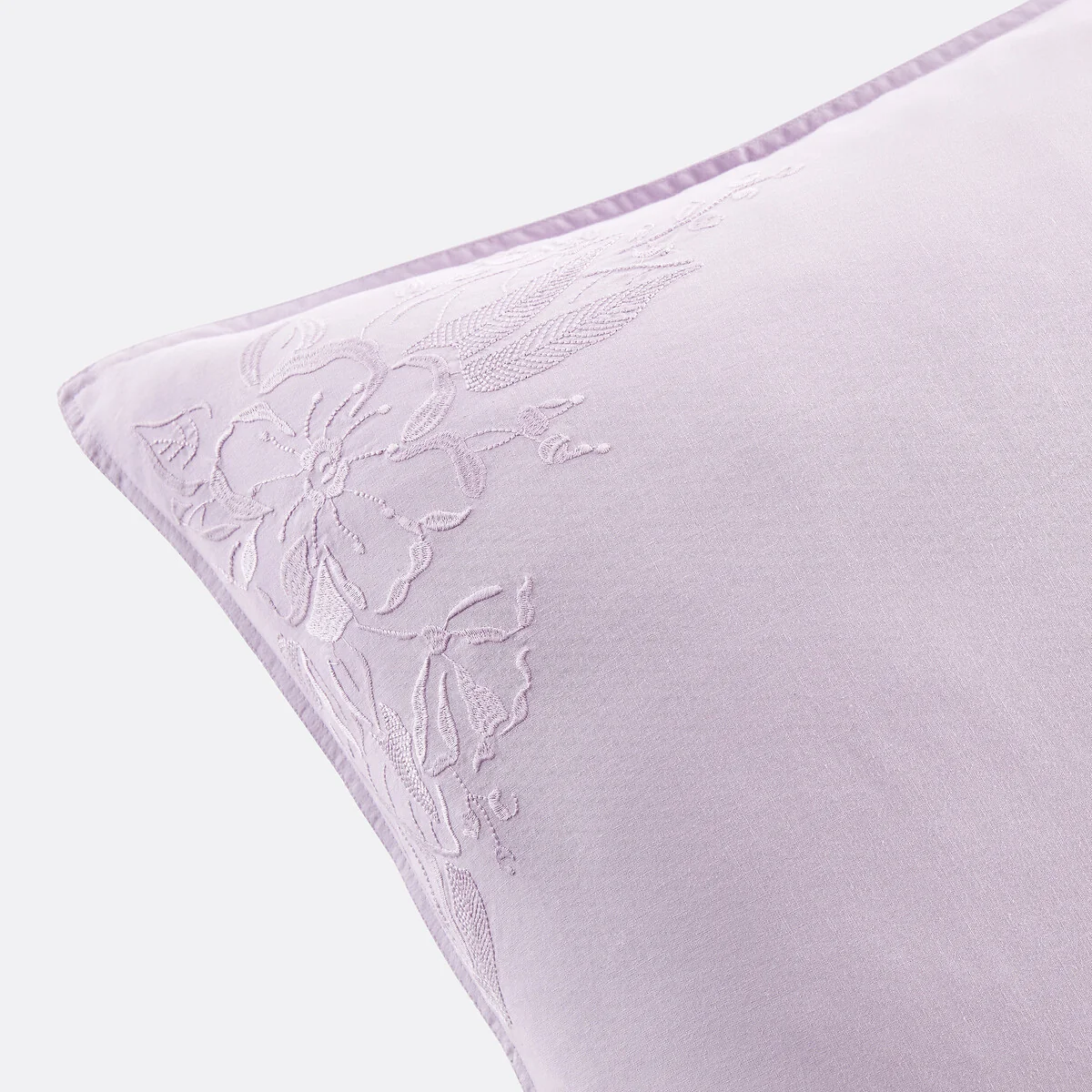 Scénario Embroidered 100% Washed Cotton Pillowcase – image 3