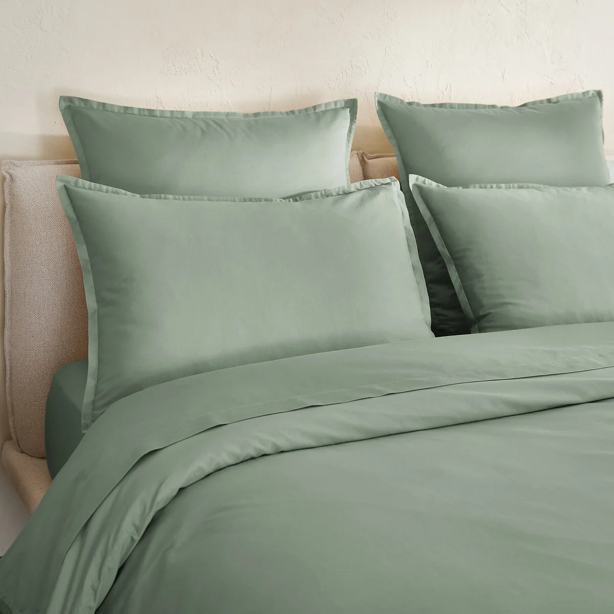 Saria Cotton Sateen Pillowcase – image 3