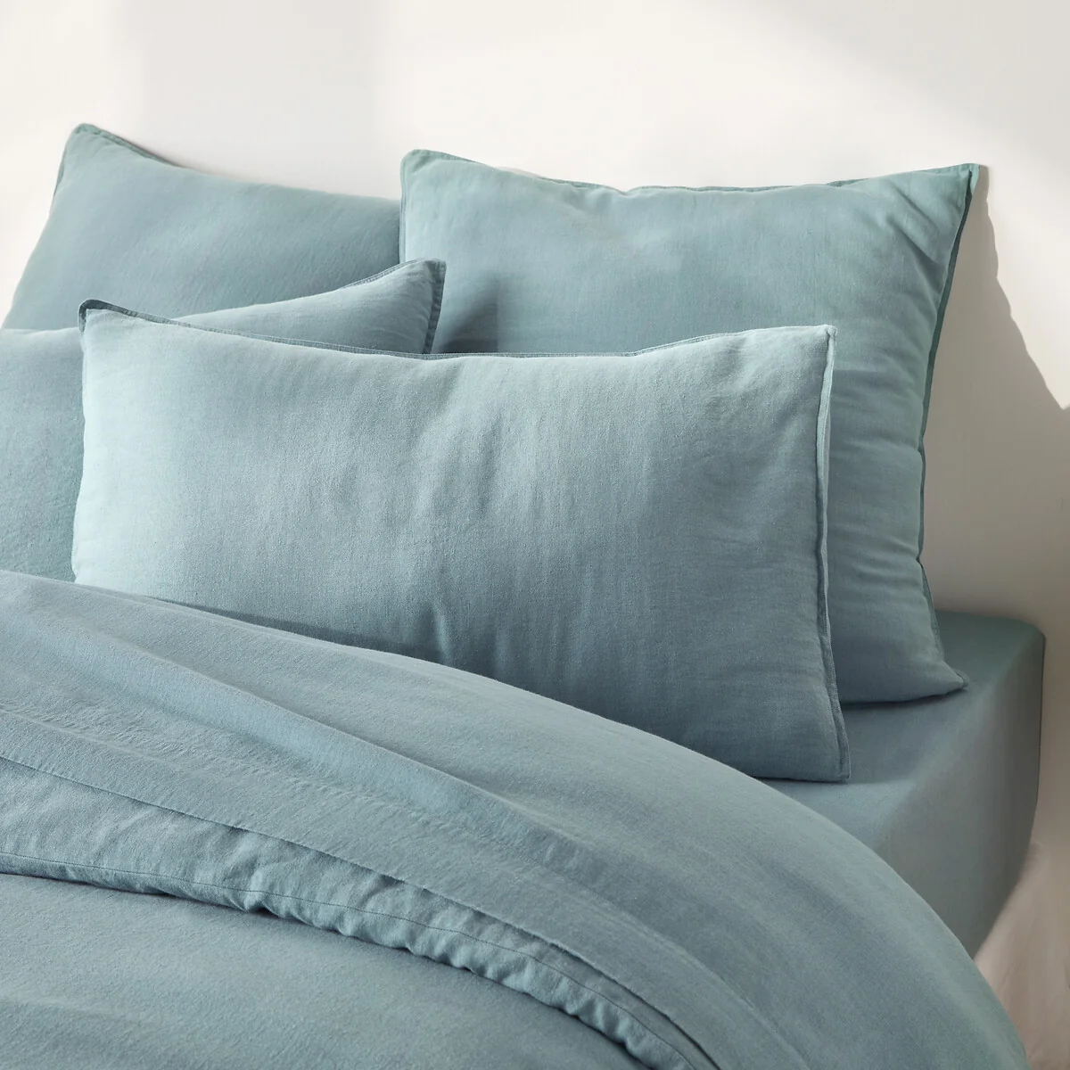 Marnie Plain Pillowcase in Washed Cotton/Linen – image 4