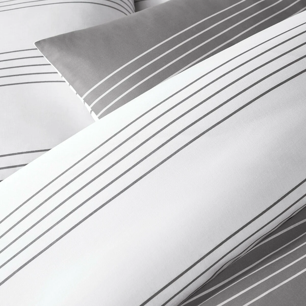 Horizon Striped 100% Cotton Pillowcase – image 6
