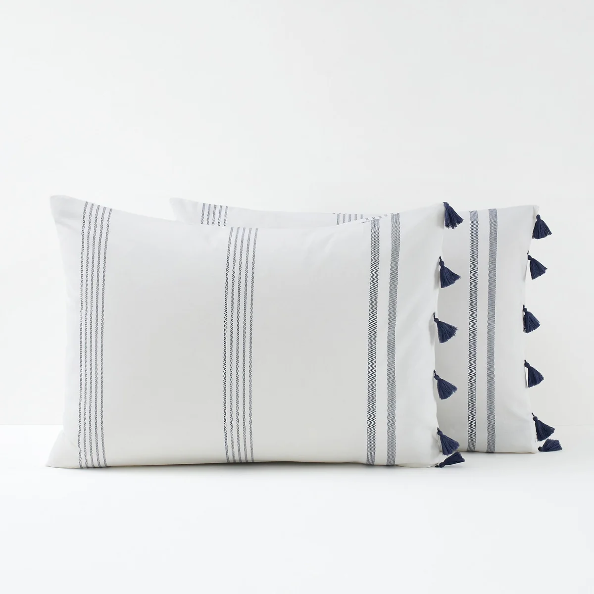 Riad Striped 100% Cotton Pillowcase – image 1