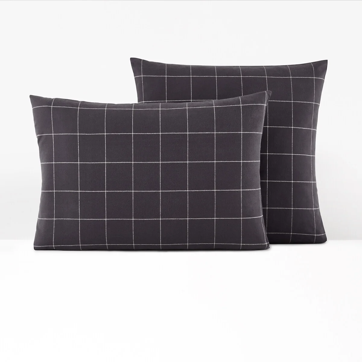 Charlie Checked 100% Cotton Flannel Pillowcase – image 1