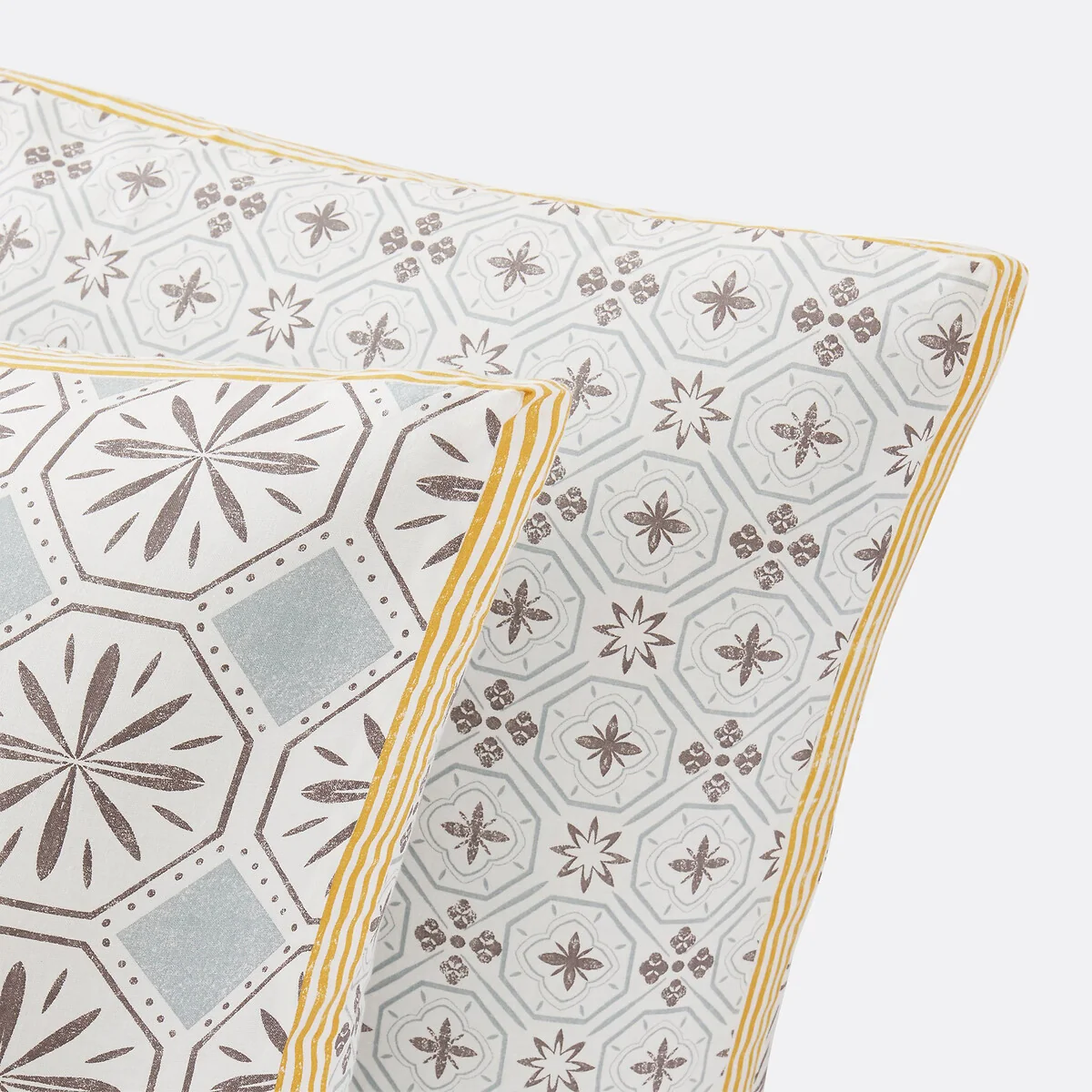 Salernes Tile Print 100% Cotton Pillowcase – image 5