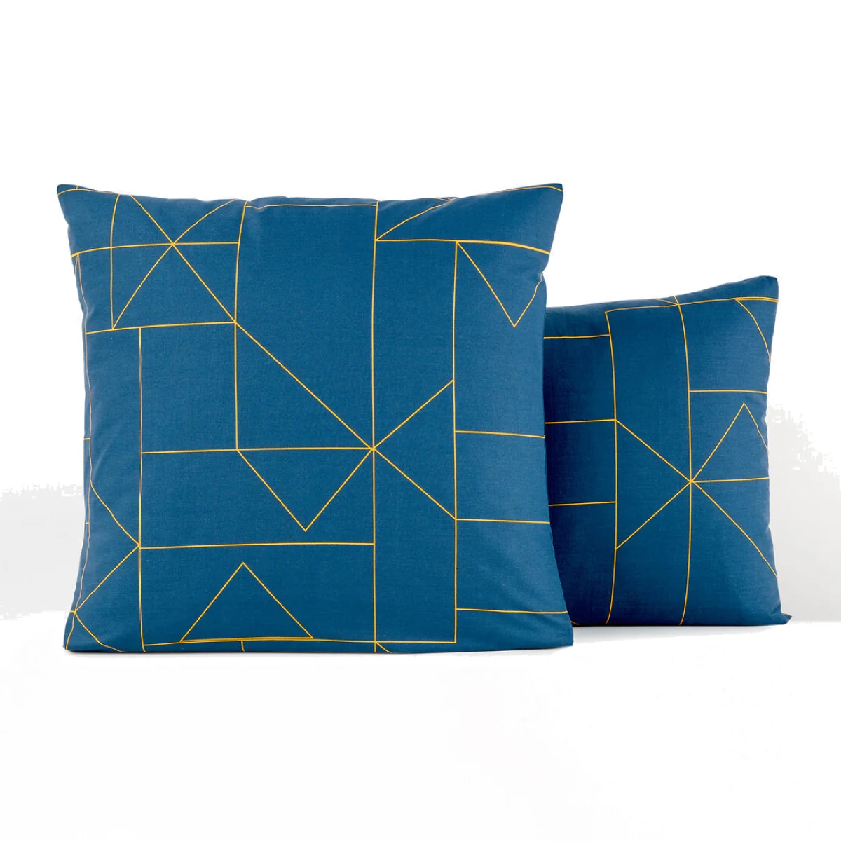 Dwight Geometric 100% Cotton Pillowcase – image 1