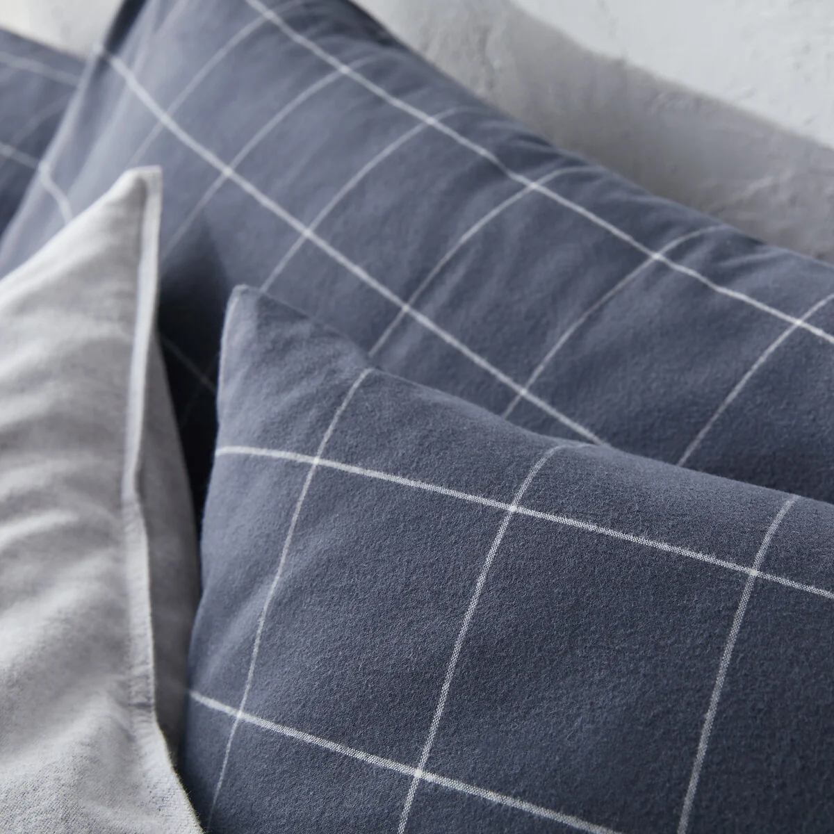 Charlie Checked 100% Cotton Flannel Pillowcase – image 5