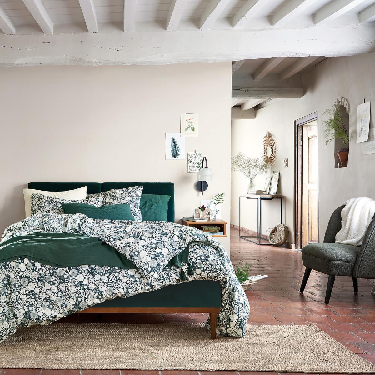 Anthelie Cotton Muslin Pillowcase – image 2