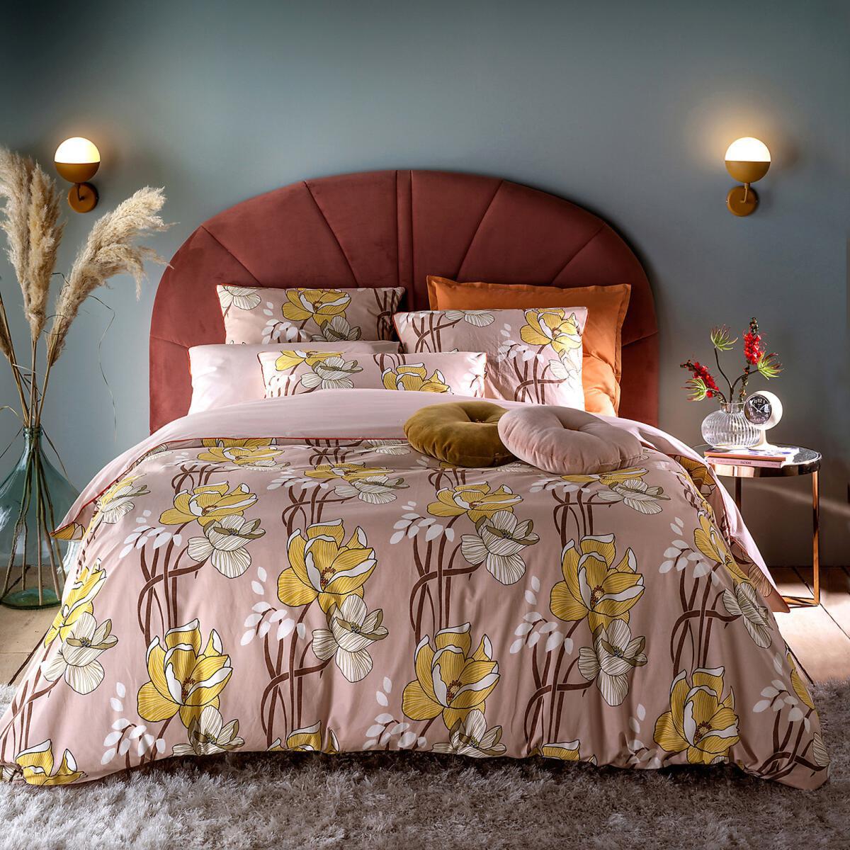 Maryhill Pillowcase in Floral Print Cotton Percale – image 5