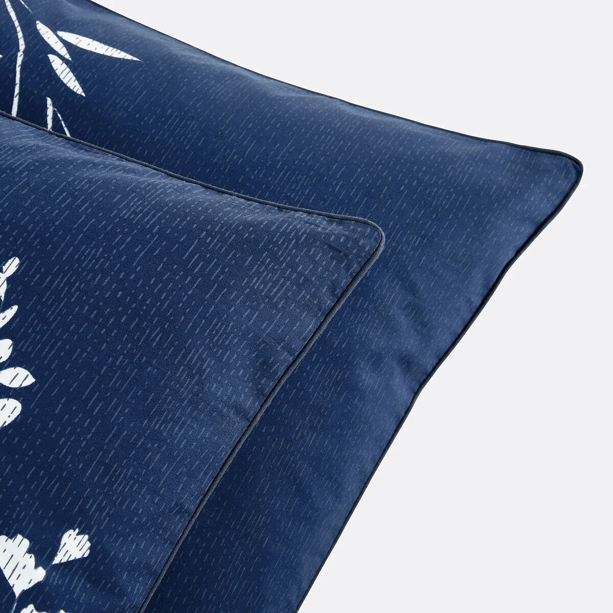 Izumi Floral 100% Cotton Percale 200 Thread Count Pillowcase – image 5