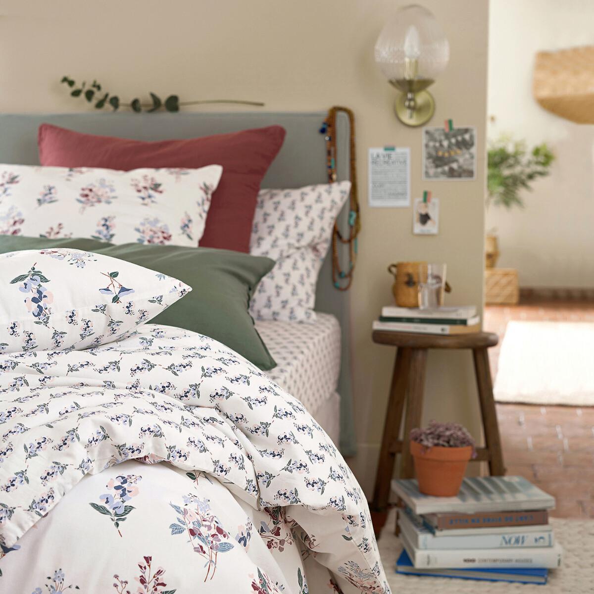 Jeanne Washed Cotton Pillowcase – image 4
