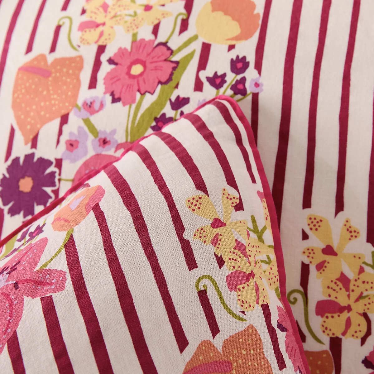 Belardi Striped/Floral Print Washed Cotton Pillowcase – image 4