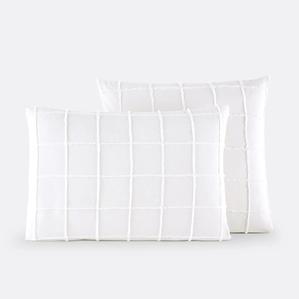 Noémie 100% Tufted Cotton Pillowcase – image 2