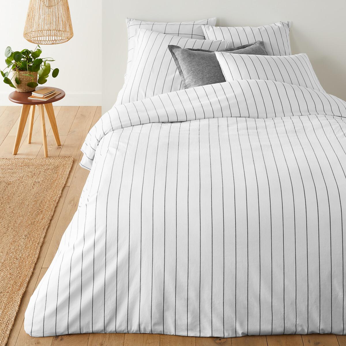 Pia Stripes Cotton Pillowcase – image 2