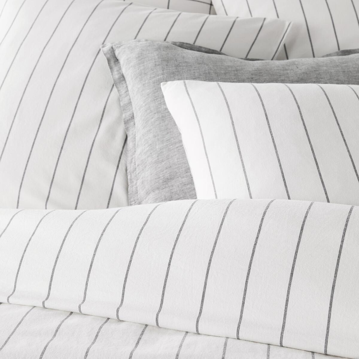 Pia Stripes Cotton Pillowcase – image 3