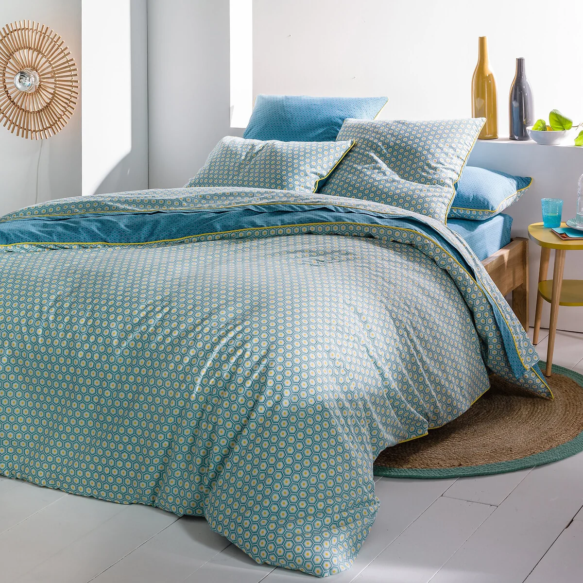 Pop Mozaic Graphic 100% Cotton Pillowcase – image 3