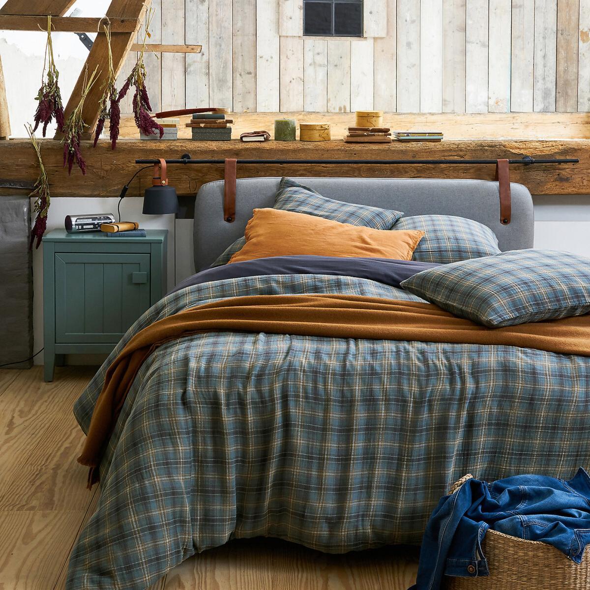 Check Cotton Muslin Pillowcase – image 3