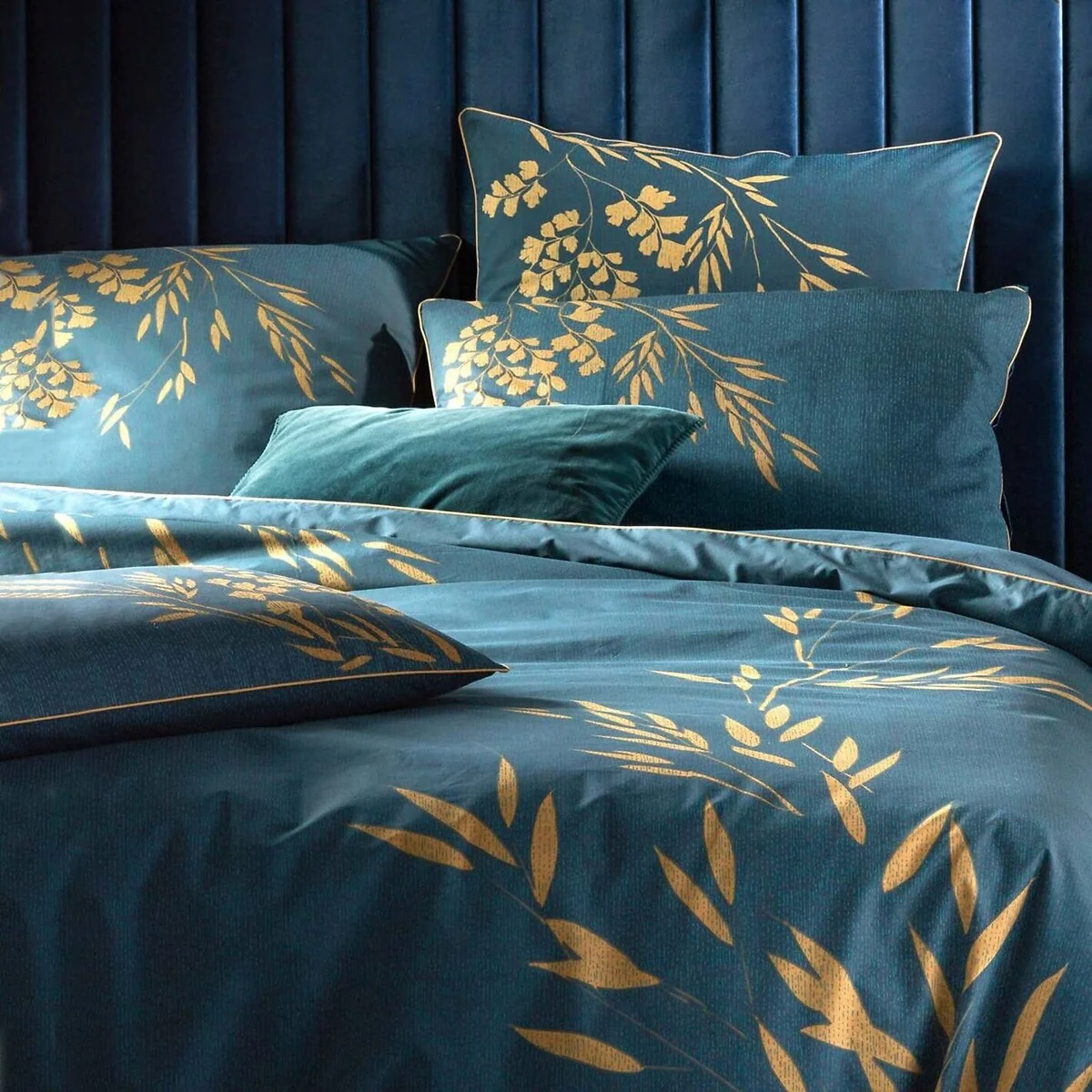 Izumi Floral 100% Cotton Percale 200 Thread Count Pillowcase – image 3