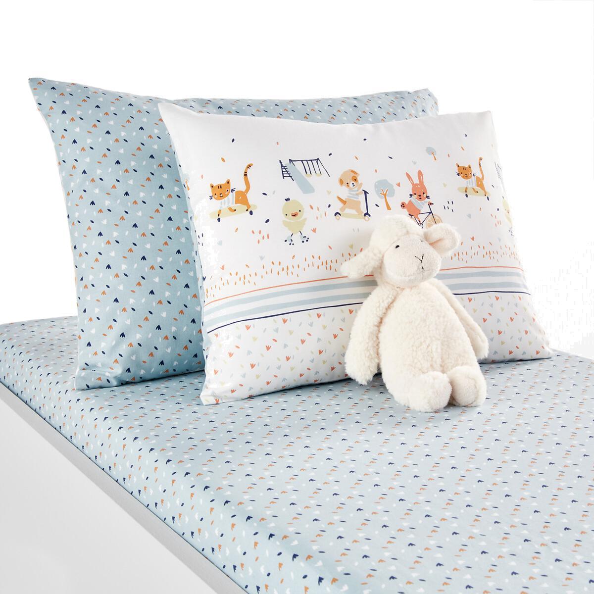 Skateboarding Animals Cotton Pillowcase – image 1