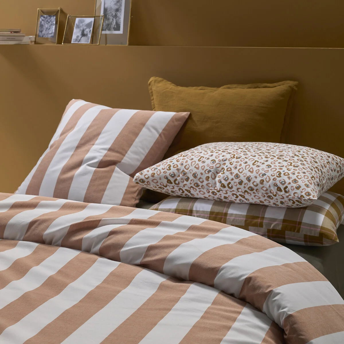 Tamori Striped 100% Cotton Pillowcase – image 3