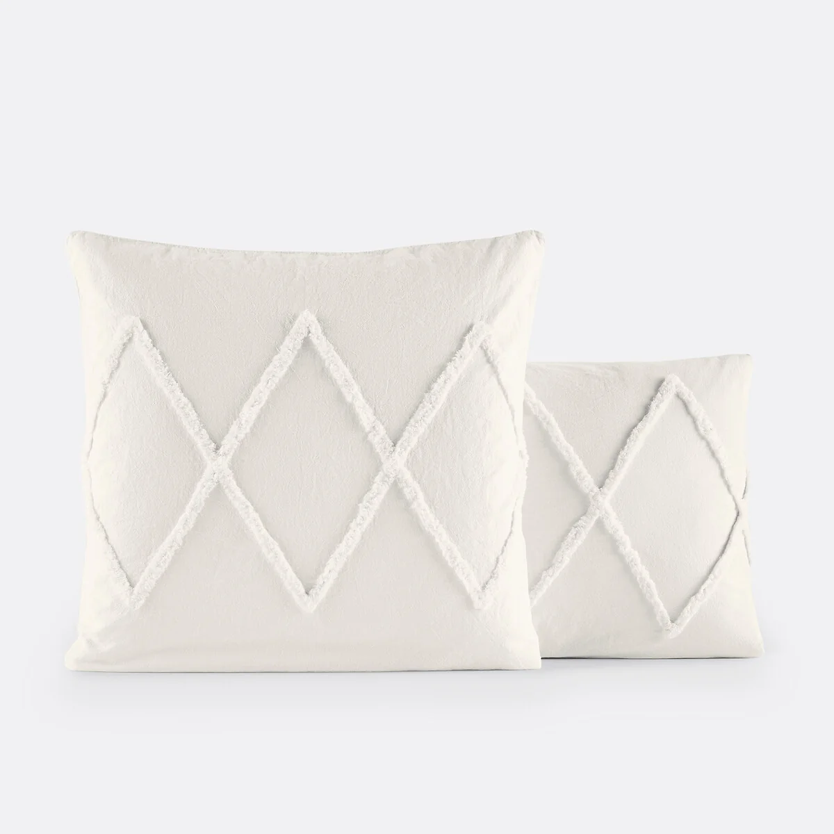 Assa Tufted 100% Cotton Pillowcase – image 2
