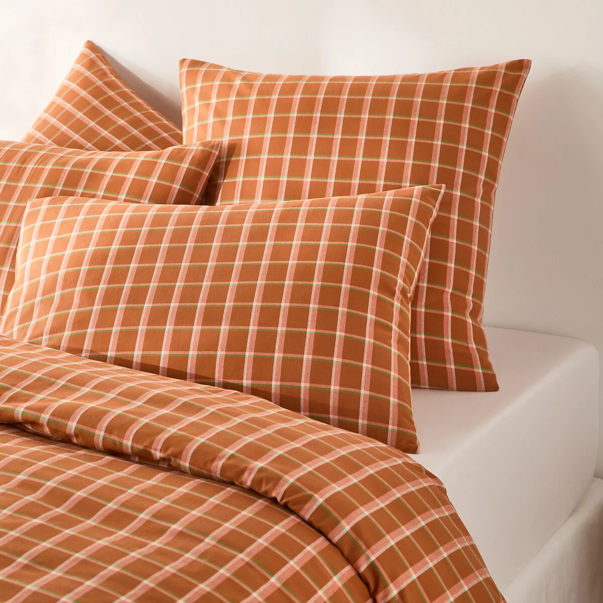 Brieuc Caramel Pillowcase in Cotton – image 4