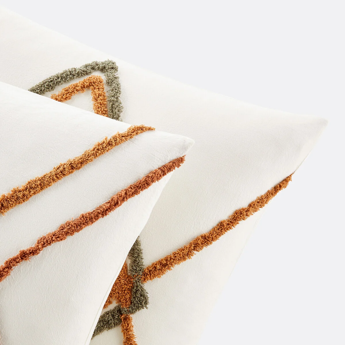 Cotama Havana Tufted 100% Cotton Pillowcase – image 5