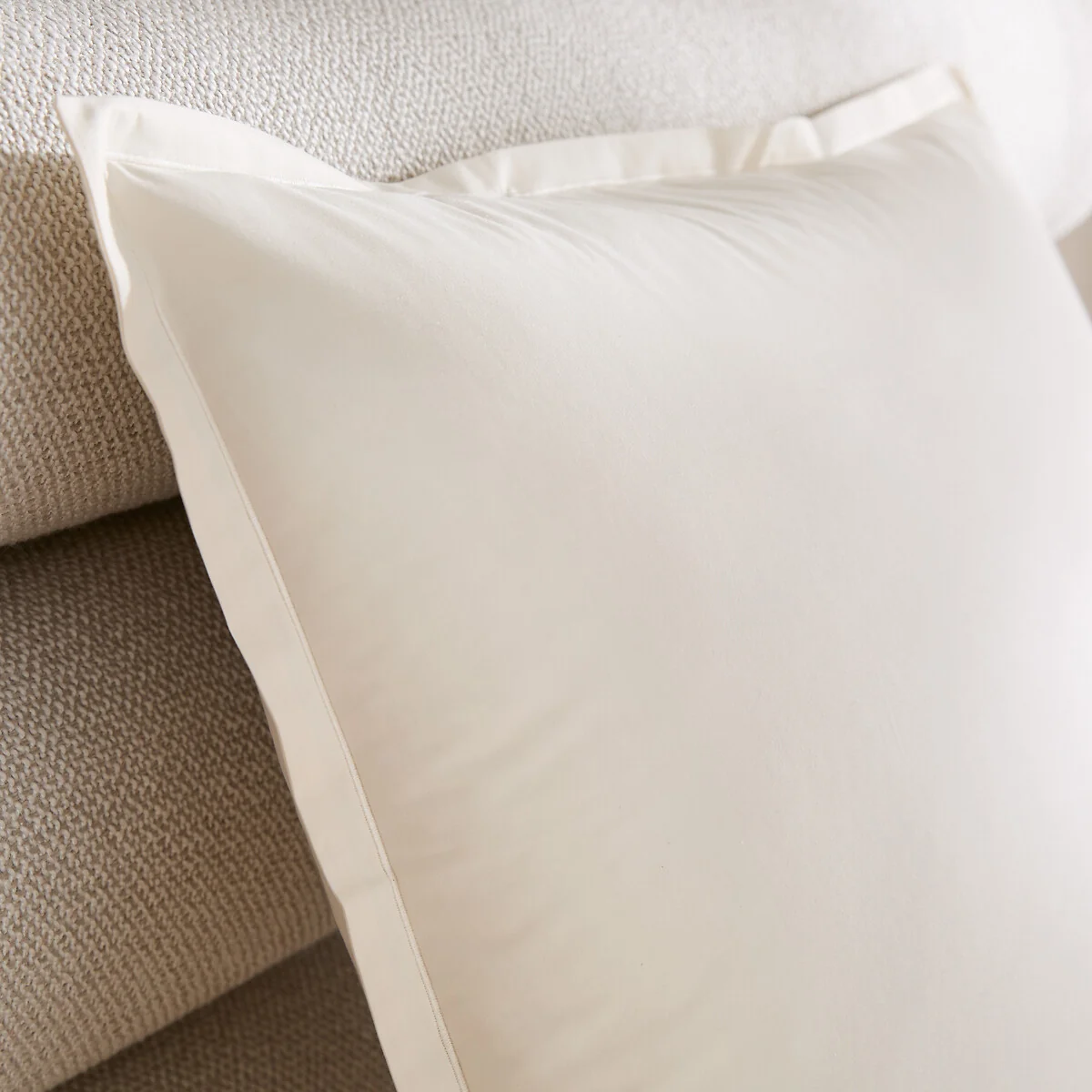 Veneto Cotton Percale 300 Thread Count Pillowcase – image 4