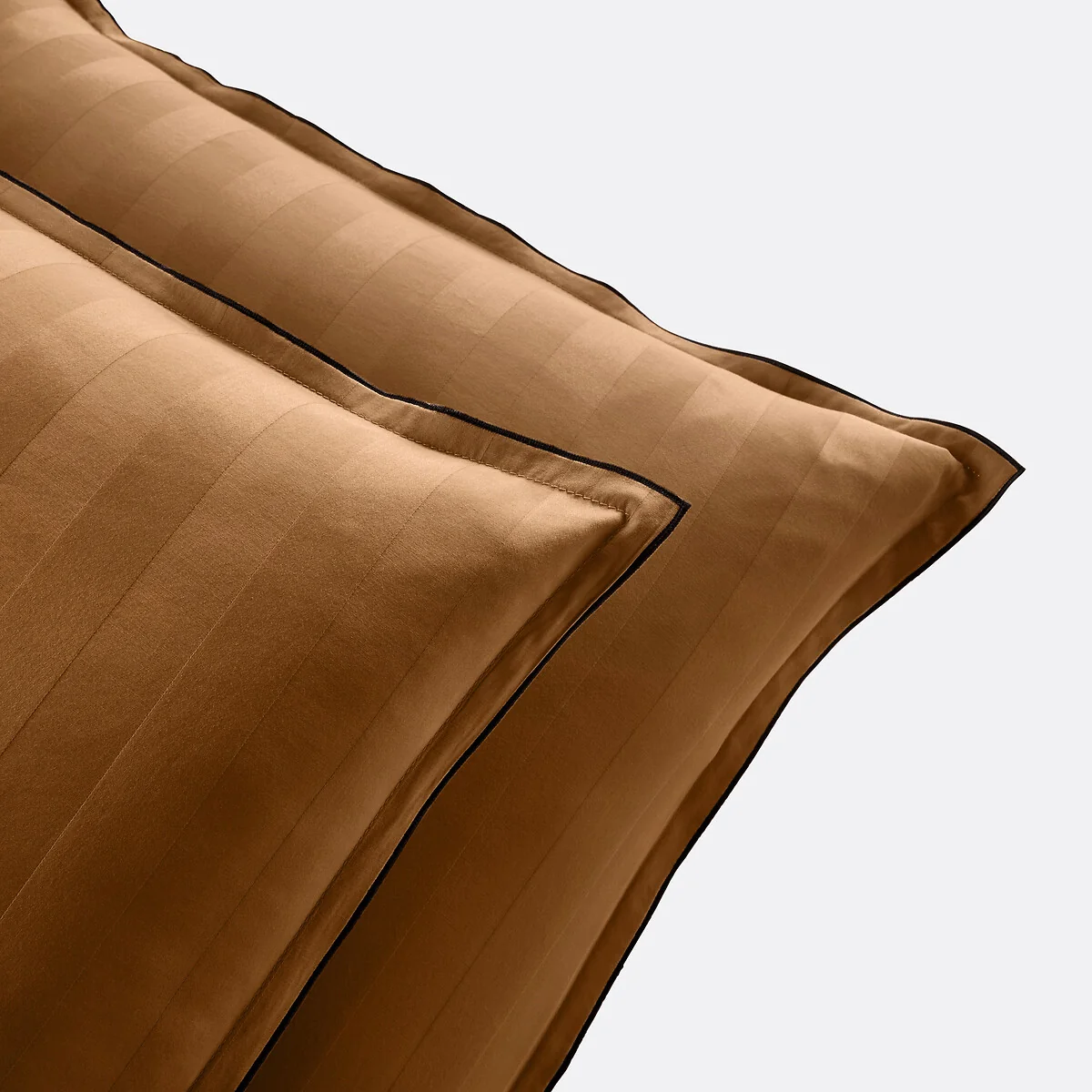 Victor Striped Washed Cotton Satin 300 Thread Count Pillowcase – image 2