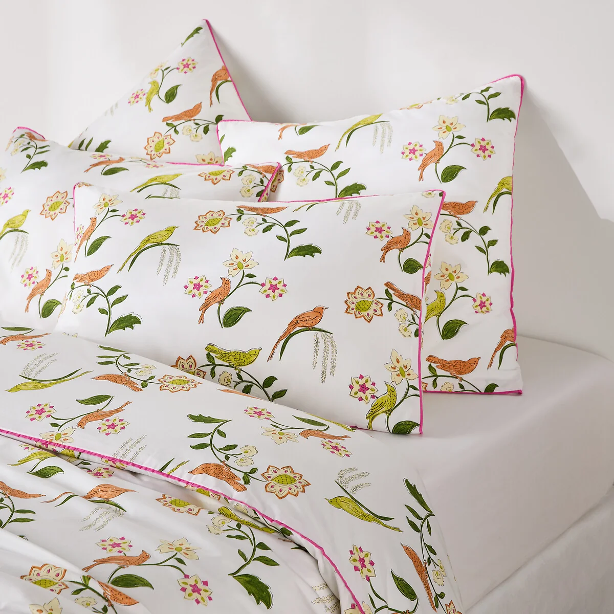 Nora Bird/Floral Print Cotton Percale Pillowcase – image 4